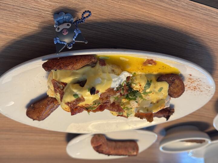 Eggs Benedict