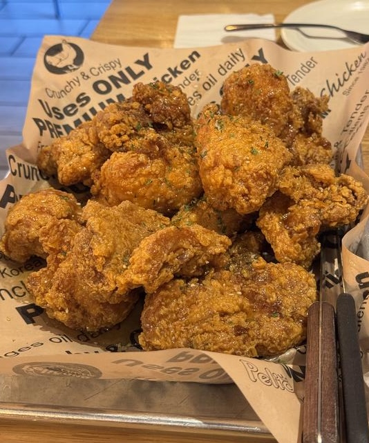 Pelicana Chicken chicken
